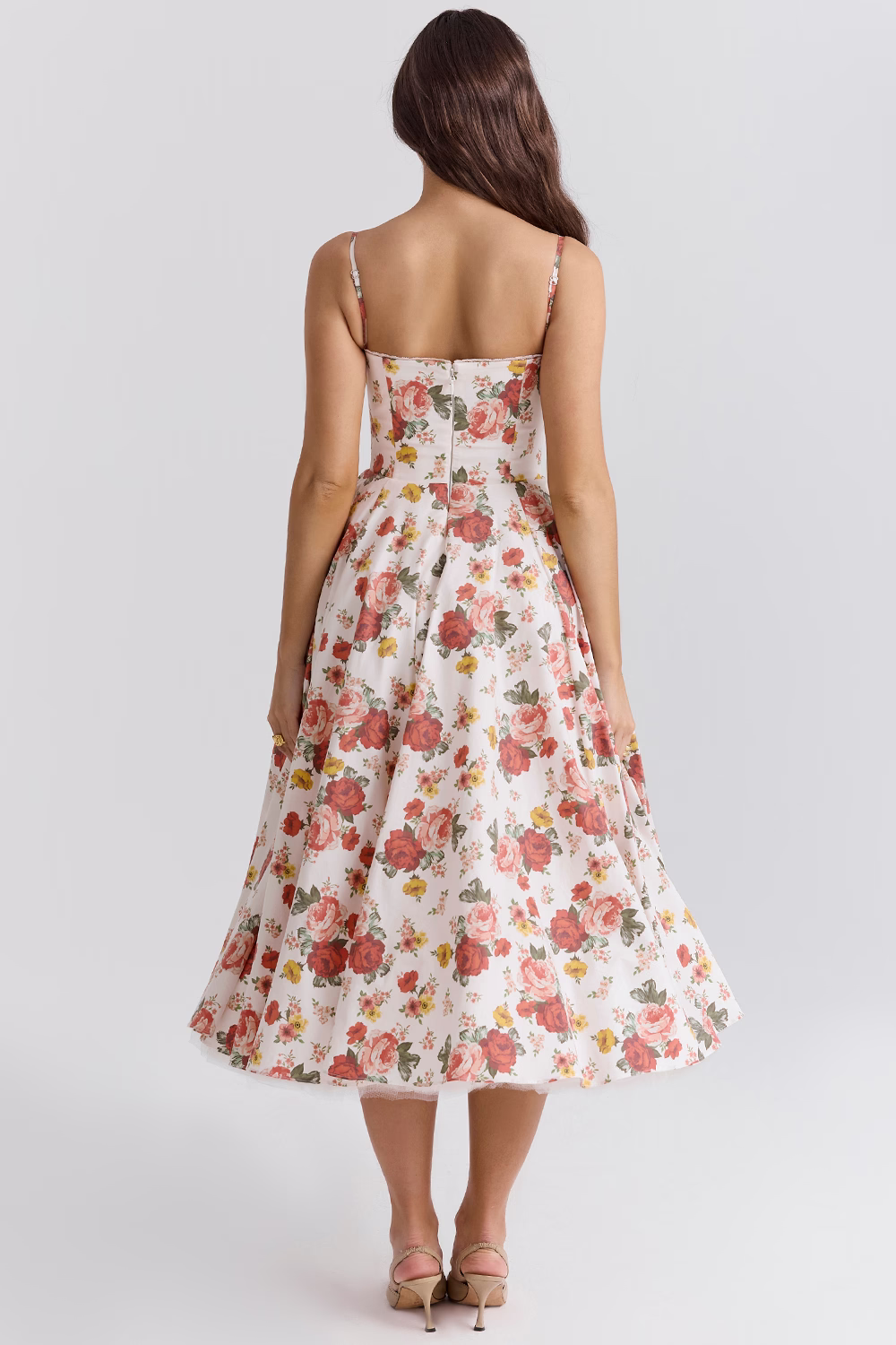 Abito elegante in satin per feste