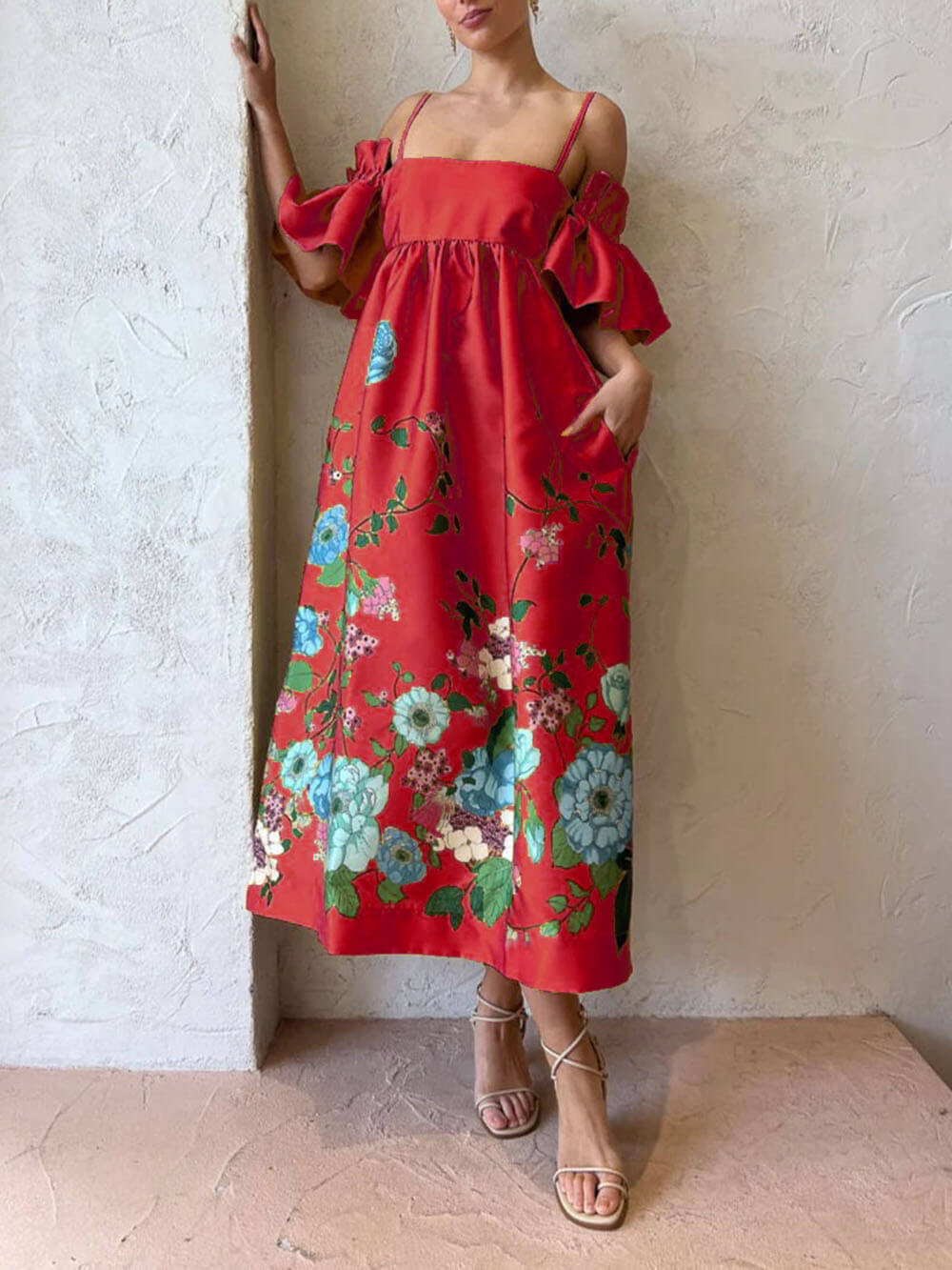 Camilla - Abito con maniche a fiori di tagete